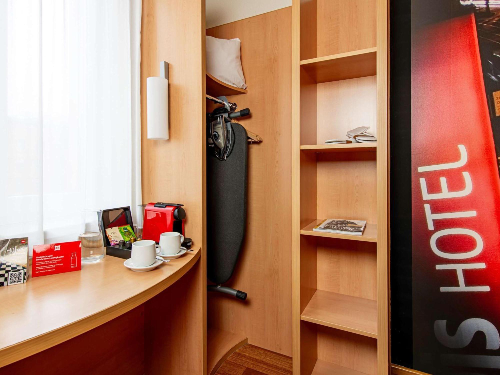 Hotel Ibis Stare 3*